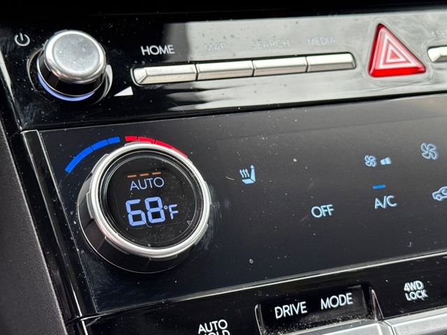 Used 2025 Hyundai Santa Fe SEL image 23