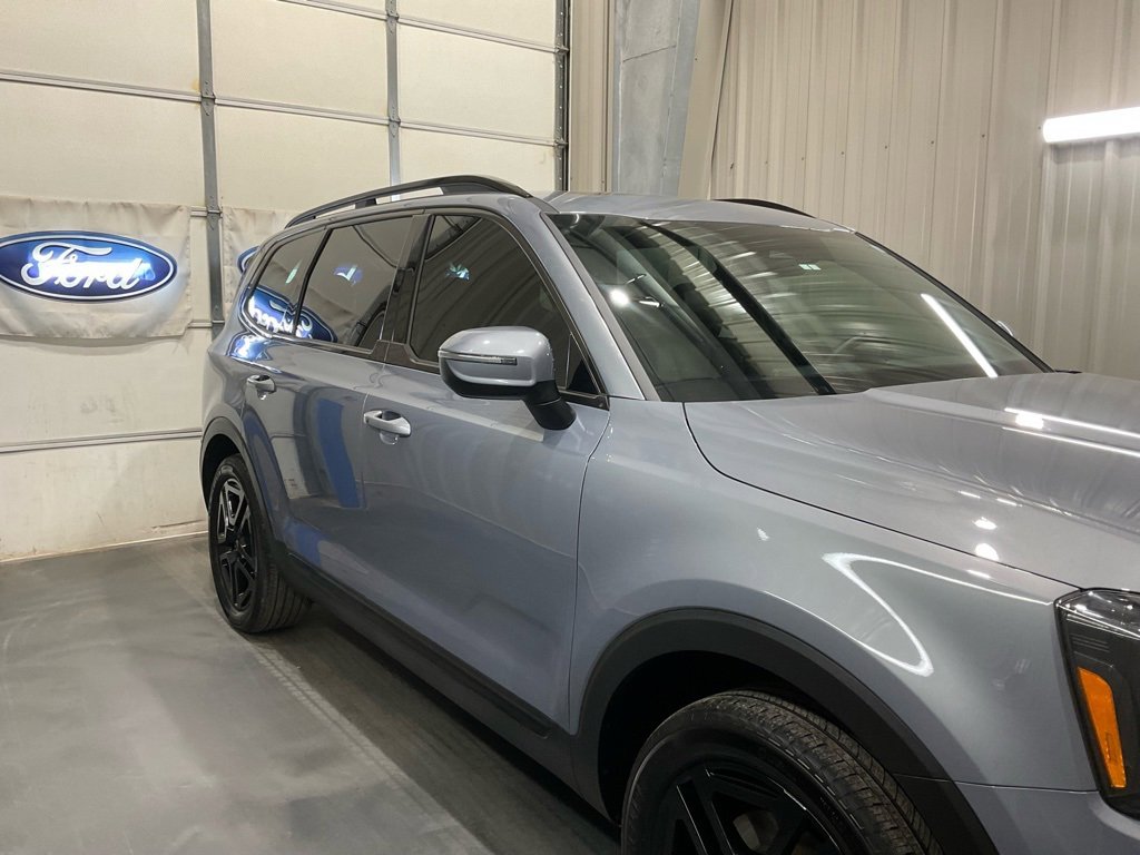 Used 2024 Kia Telluride EX X-Line image 4