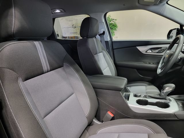 New 2026 Chevrolet Blazer LT w/ Convenience Package FWD image 15