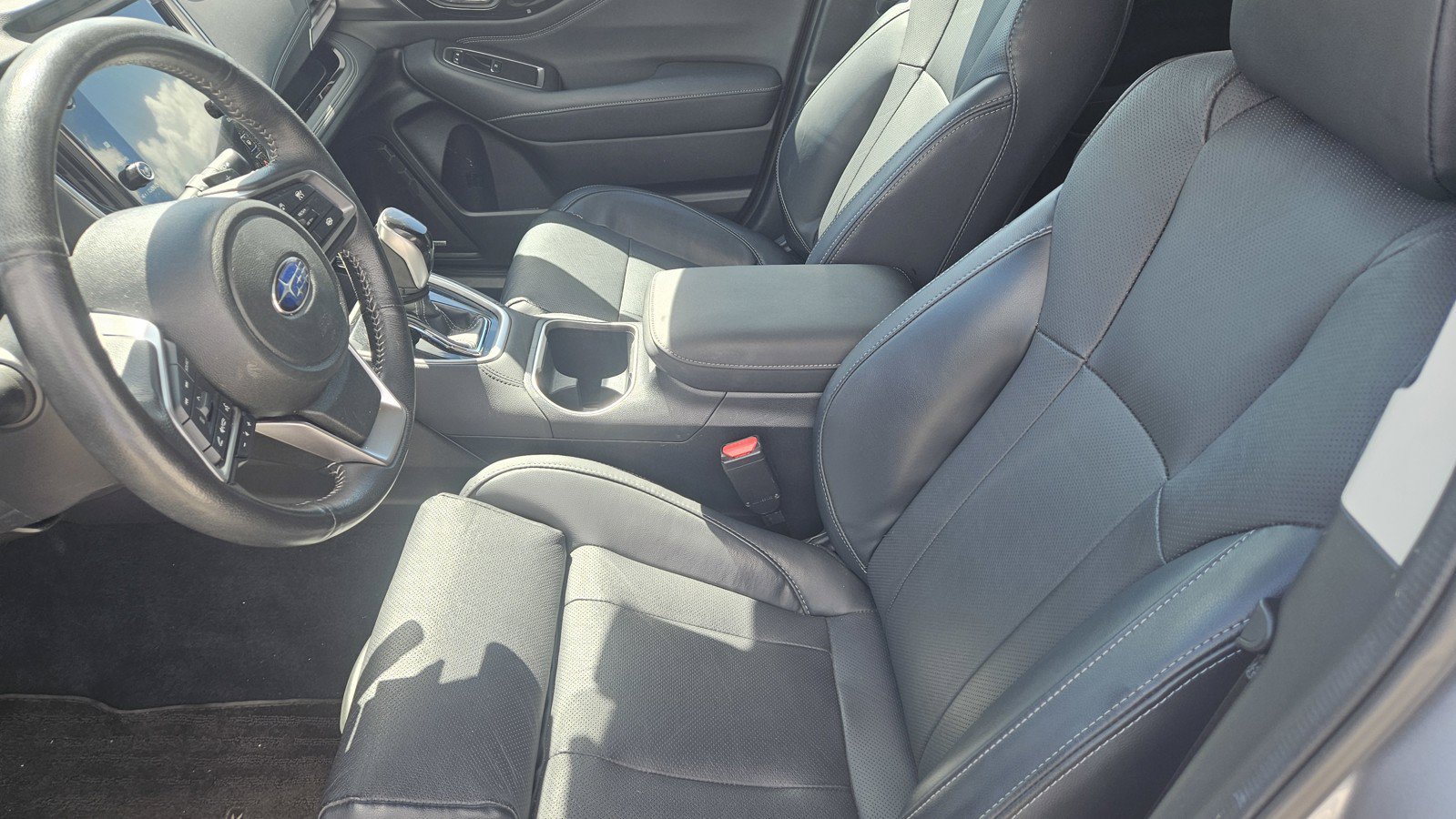 Used 2024 Subaru Outback Limited AWD/4WD image 10