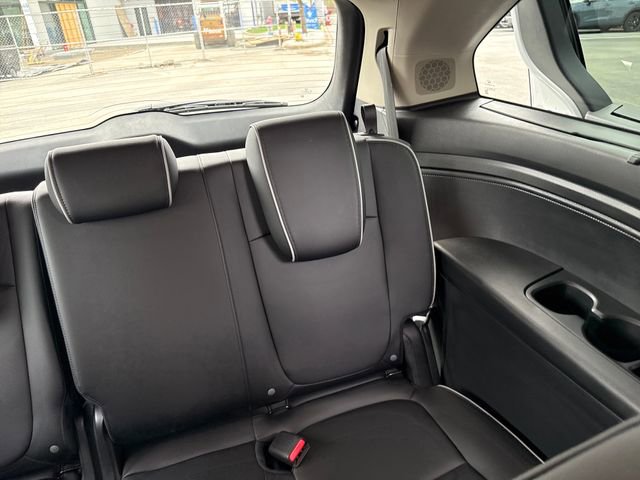 Used 2025 Honda Odyssey Elite image 23