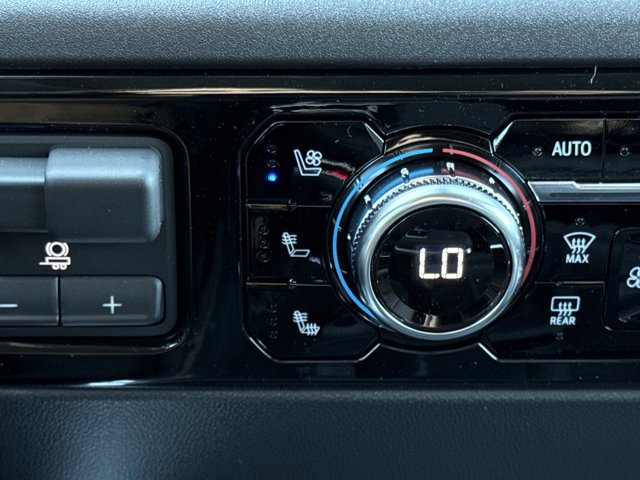 New 2026 GMC Sierra 1500 SLT w/ SLT Premium Plus Package image 20