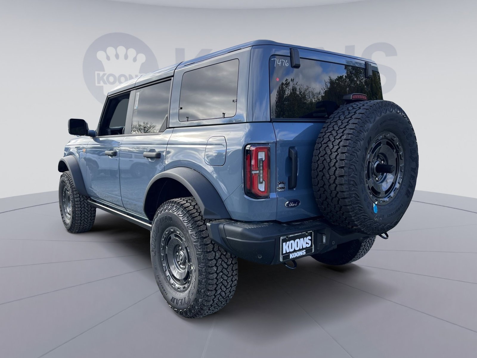New 2025 Ford Bronco Badlands image 4