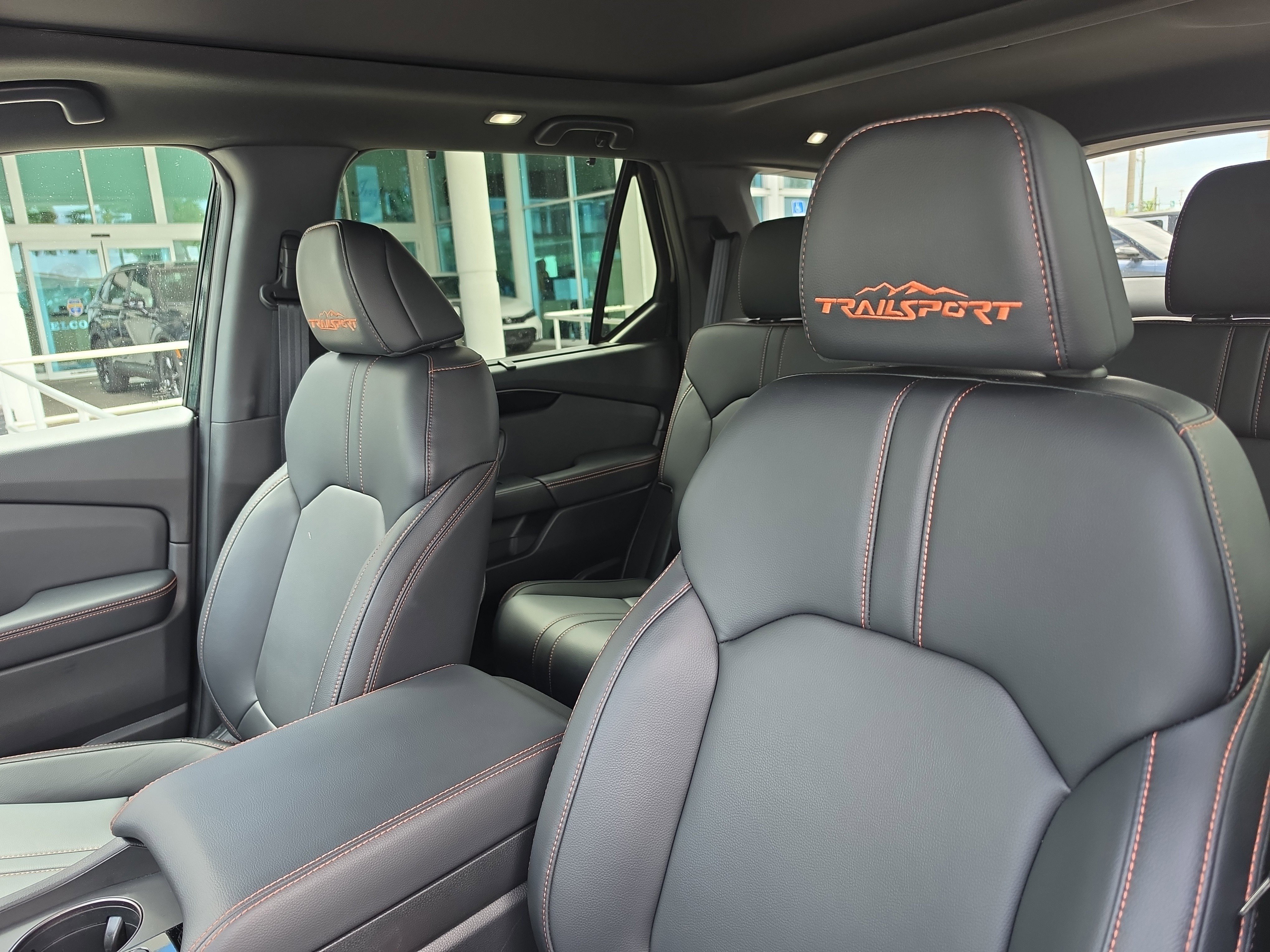 Certified 2023 Honda Pilot TrailSport image 17