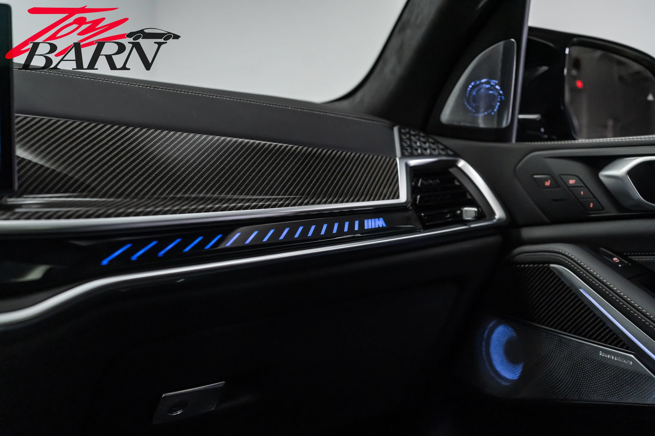Used 2026 BMW X5 M60i AWD/4WD image 48