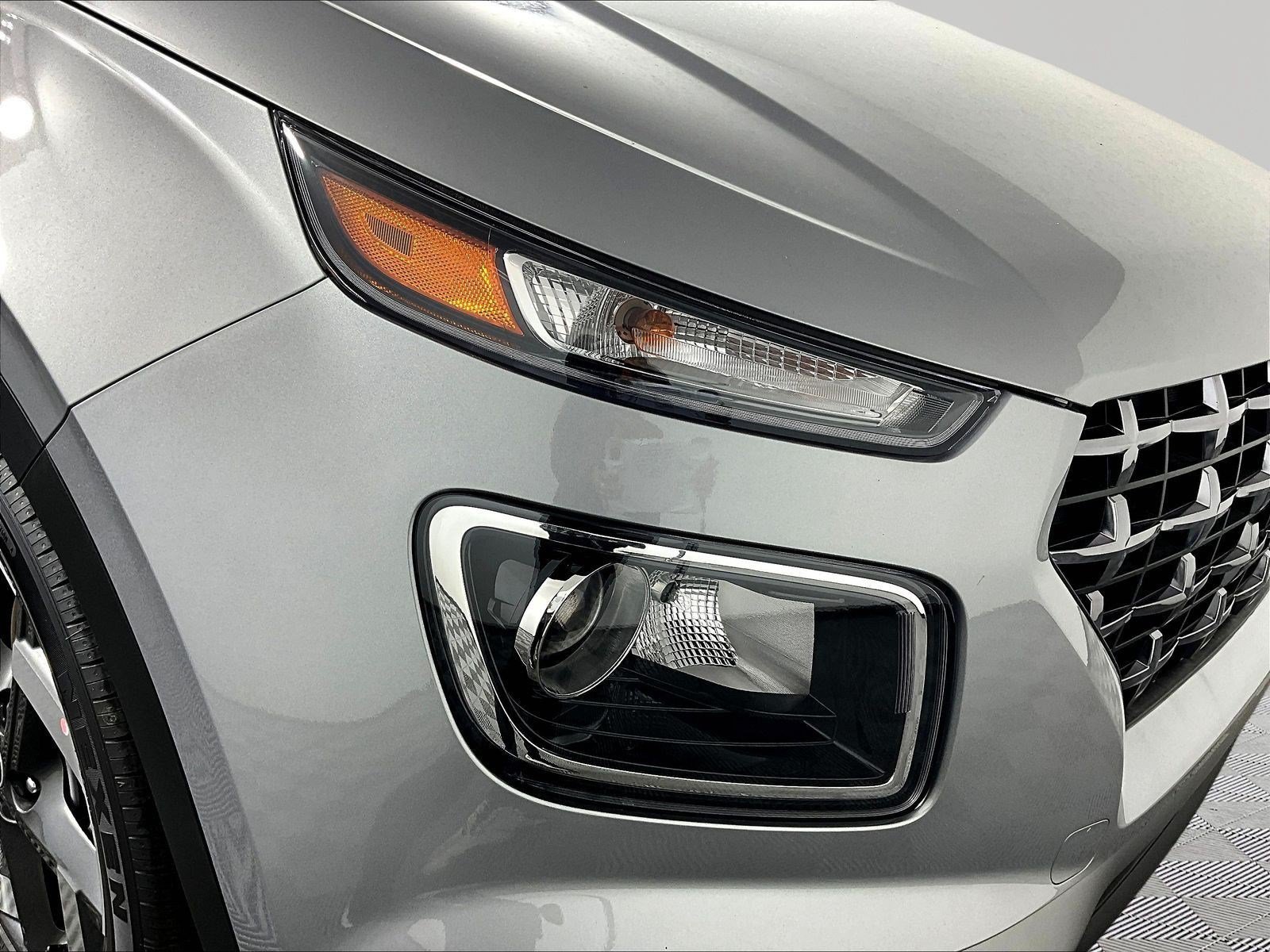 New 2026 Hyundai Venue SEL FWD image 8