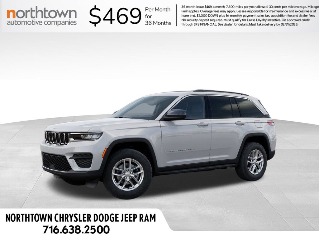 New 2026 Jeep Grand Cherokee Laredo image 2
