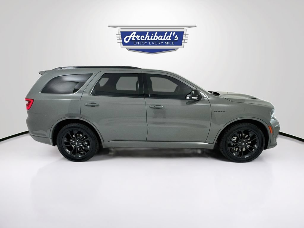Used 2021 Dodge Durango R/T w/ Technology Group AWD/4WD image 9