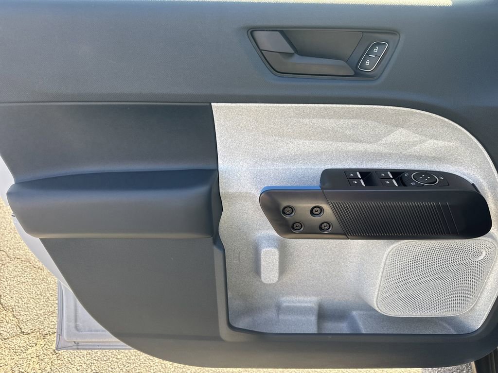 Used 2025 Ford Maverick XLT w/ XLT Luxury Package image 10