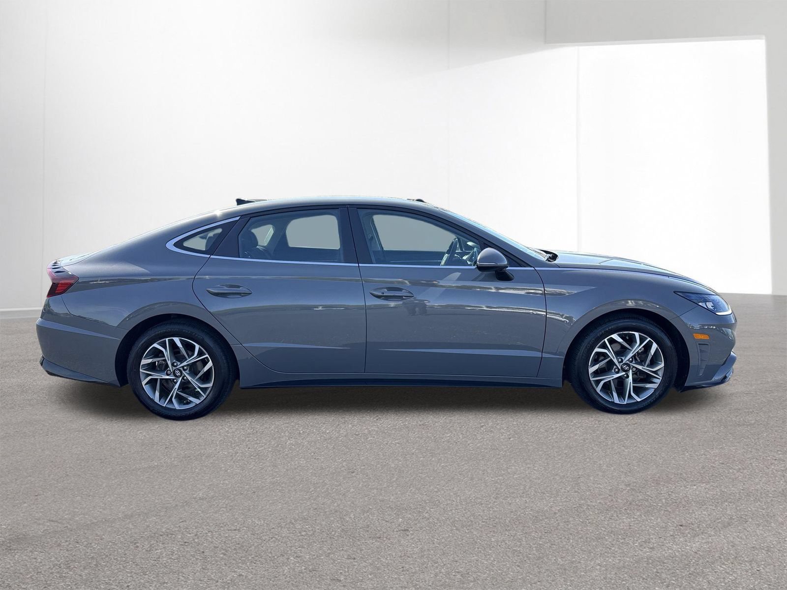 Certified 2023 Hyundai Sonata SEL FWD image 10