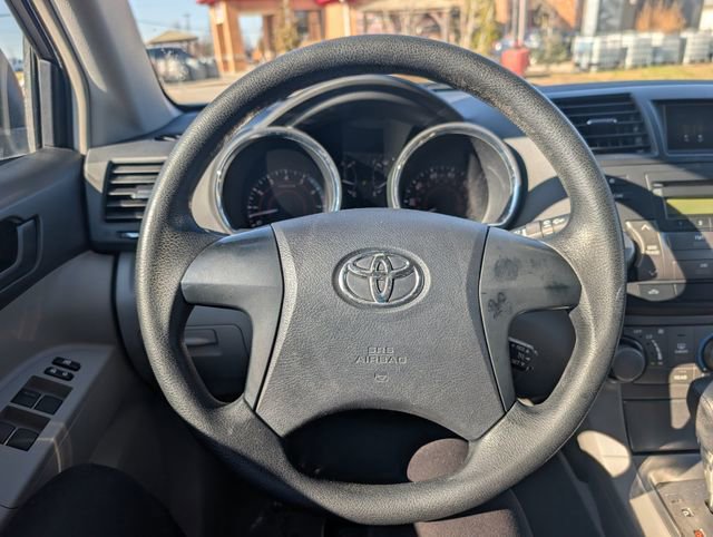 Used 2010 Toyota Highlander 4WD image 10