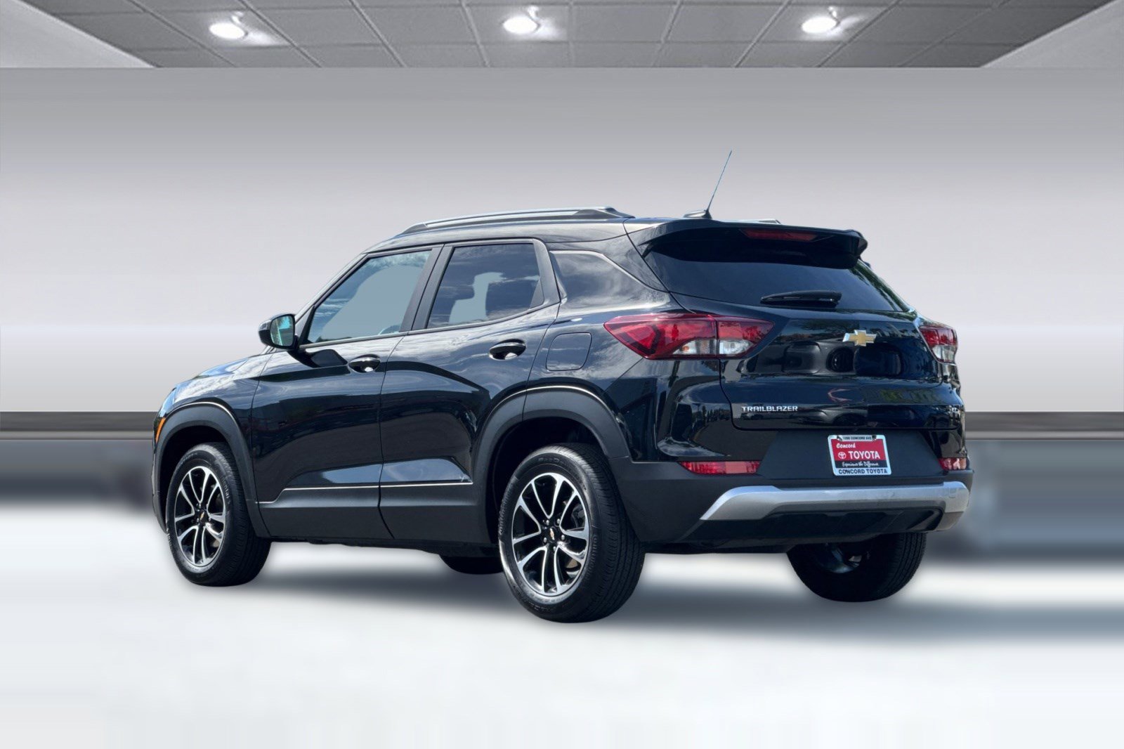 Used 2025 Chevrolet TrailBlazer LT image 7