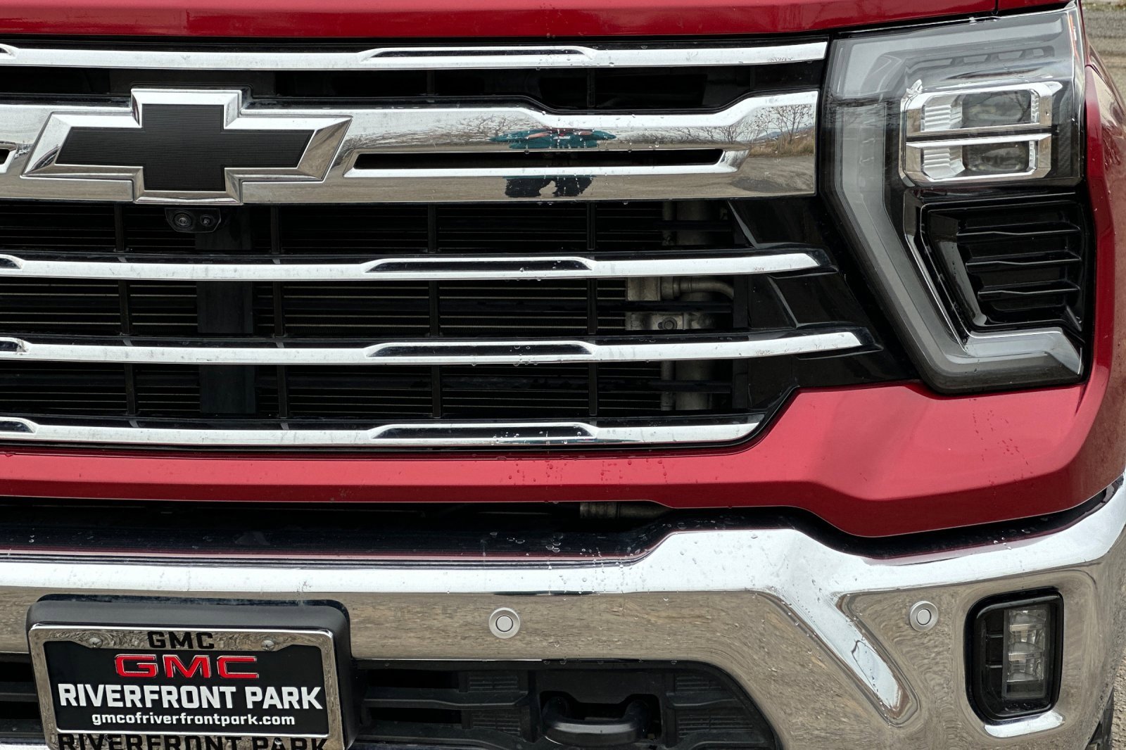 Used 2024 Chevrolet Silverado 2500 LTZ w/ LTZ Premium Package image 51