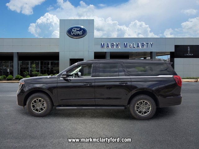 New 2026 Ford Expedition Max Active RWD image 2