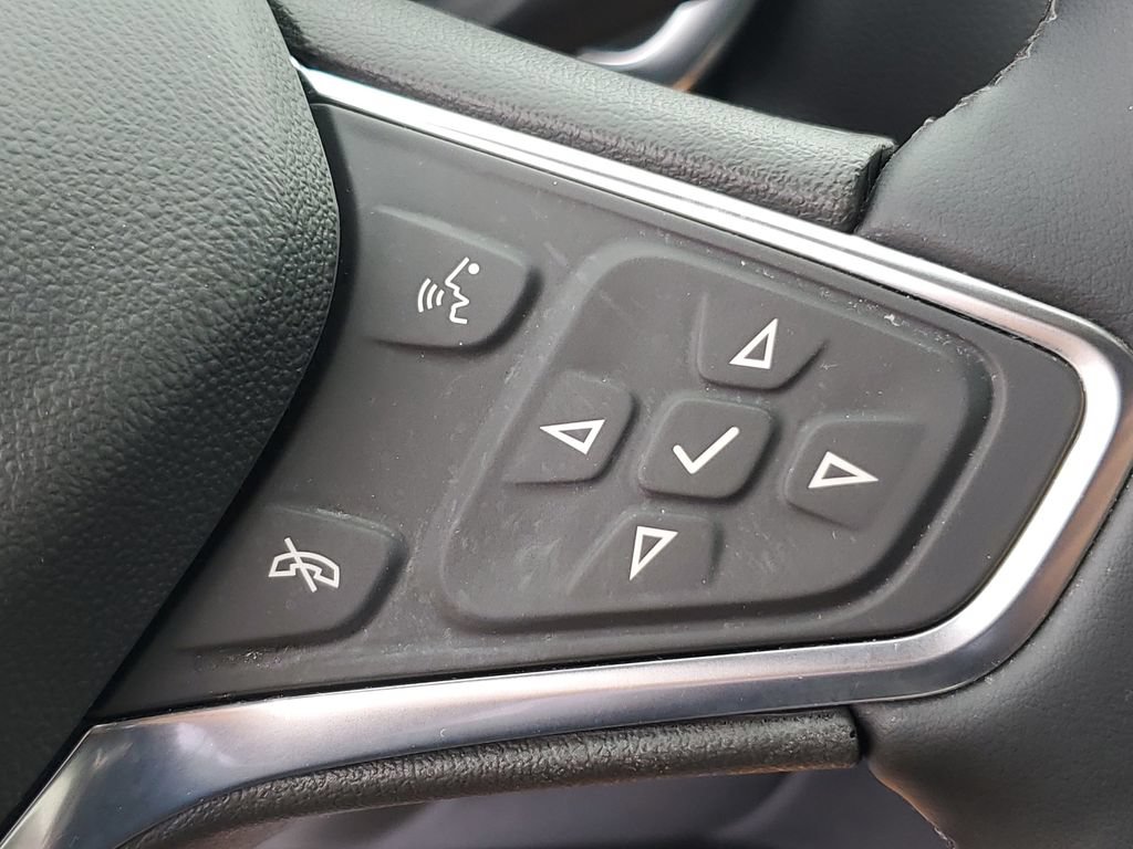 Used 2024 Chevrolet Equinox LT AWD/4WD image 13