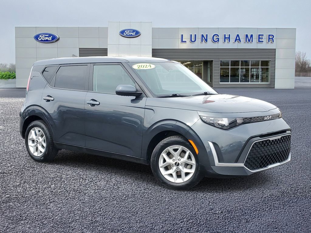 Used 2024 Kia Soul LX w/ Option Group 015