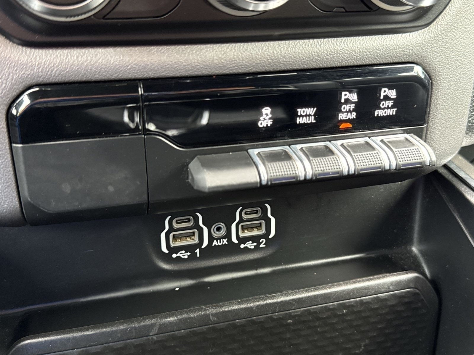 Used 2022 RAM 1500 Laramie w/ Sport Appearance Package AWD/4WD image 20