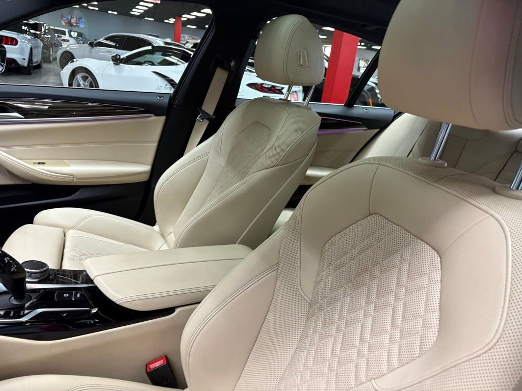 Used 2023 BMW 540i xDrive w/ Convenience Package AWD/4WD image 26