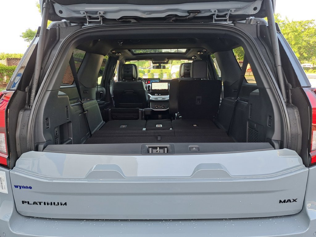 New 2026 Ford Expedition Max Platinum w/ Stealth Appearance Package AWD/4WD image 15