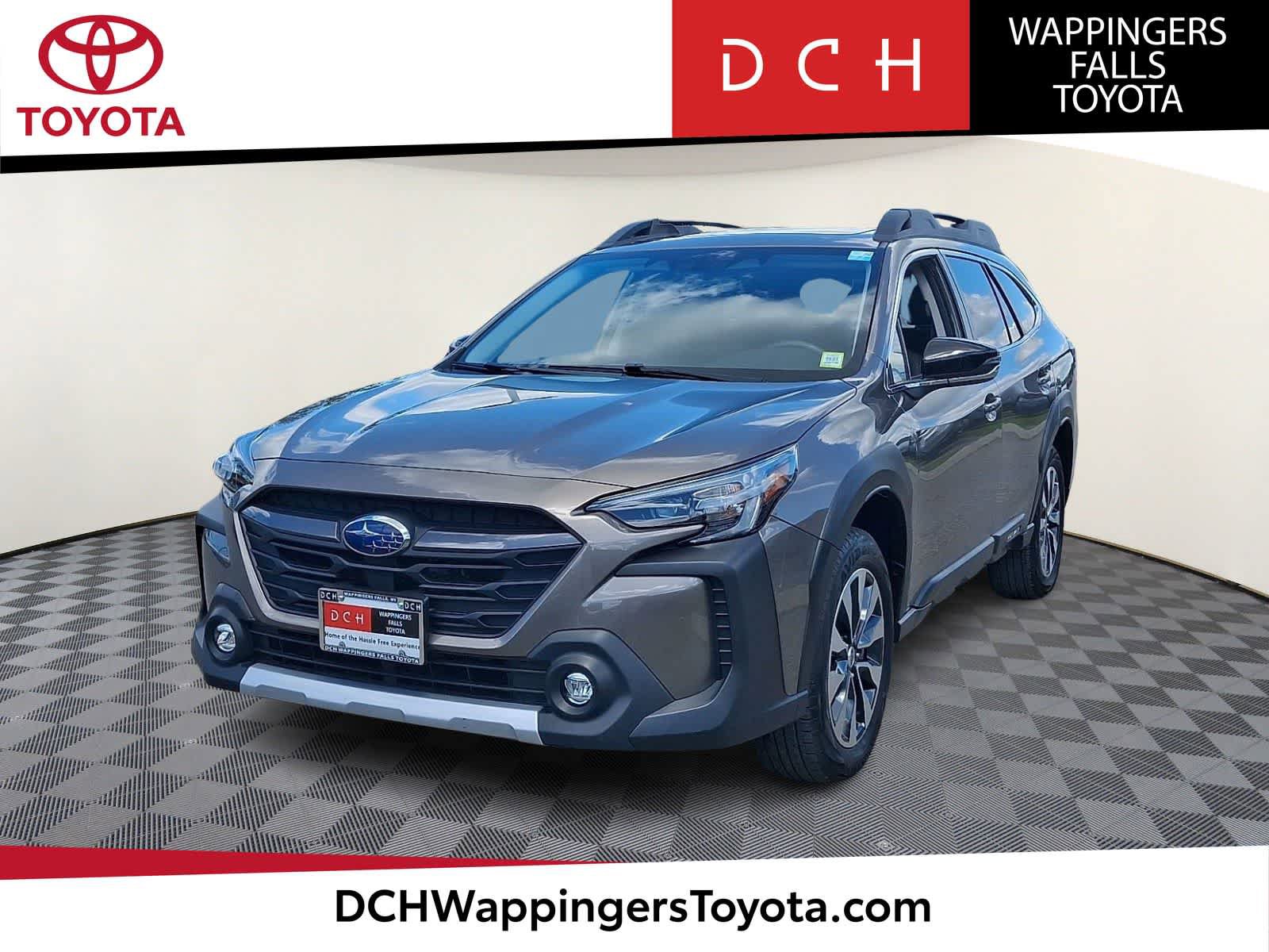 Used 2023 Subaru Outback Limited AWD/4WD image 1
