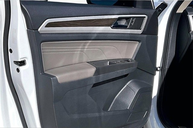 Used 2022 Volkswagen Atlas SE image 18