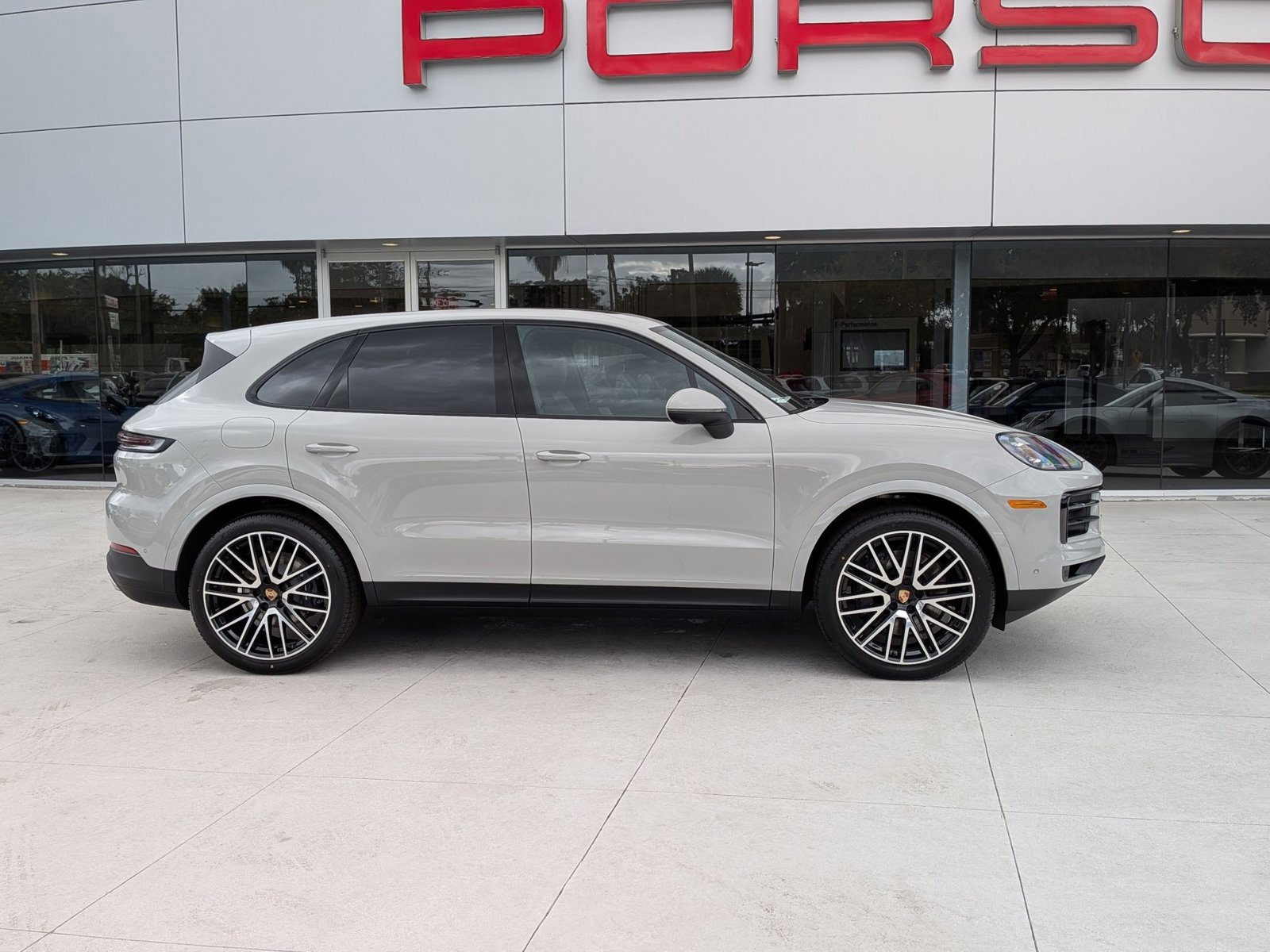 New 2026 Porsche Cayenne AWD/4WD image 8