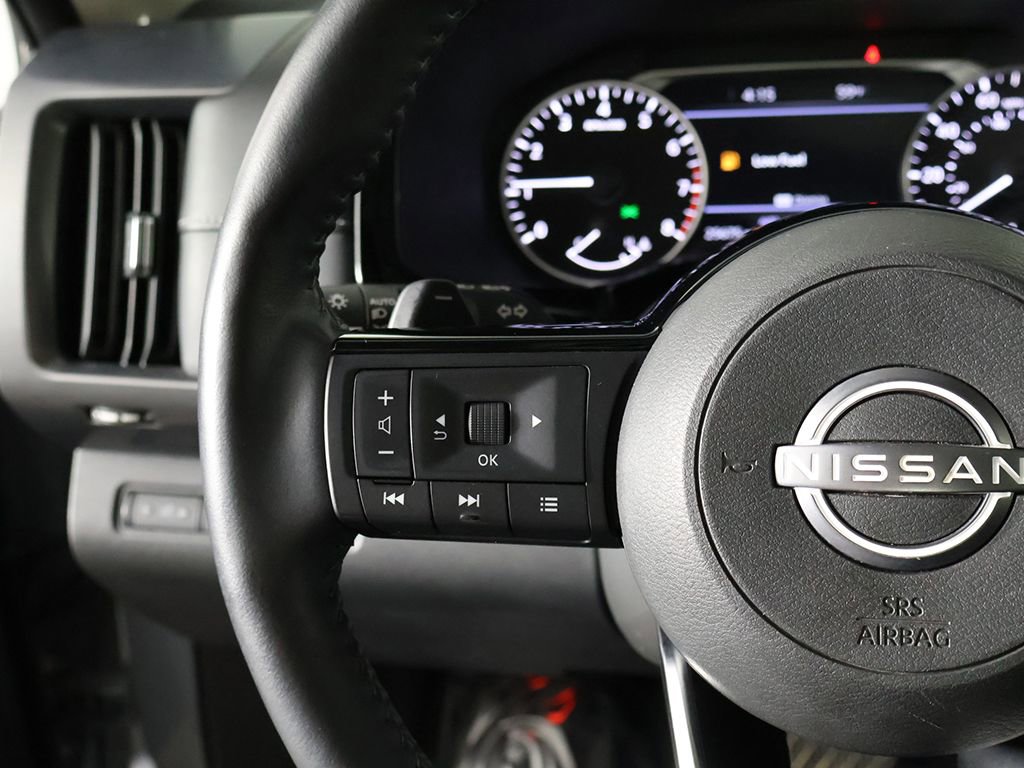 Used 2024 Nissan Pathfinder SL w/ SL Premium Package AWD/4WD image 44