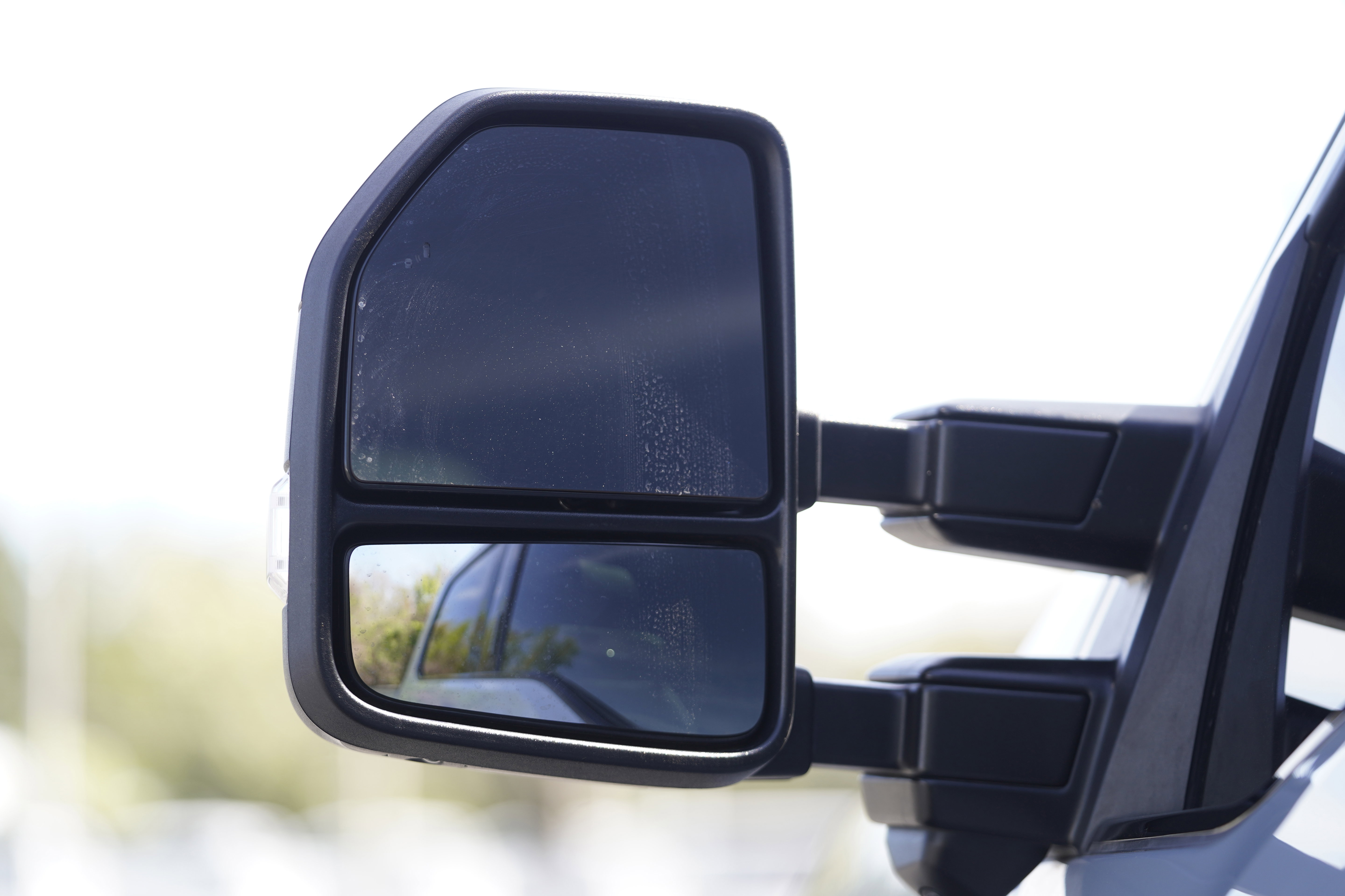 Used 2024 Ford F250 Platinum image 39