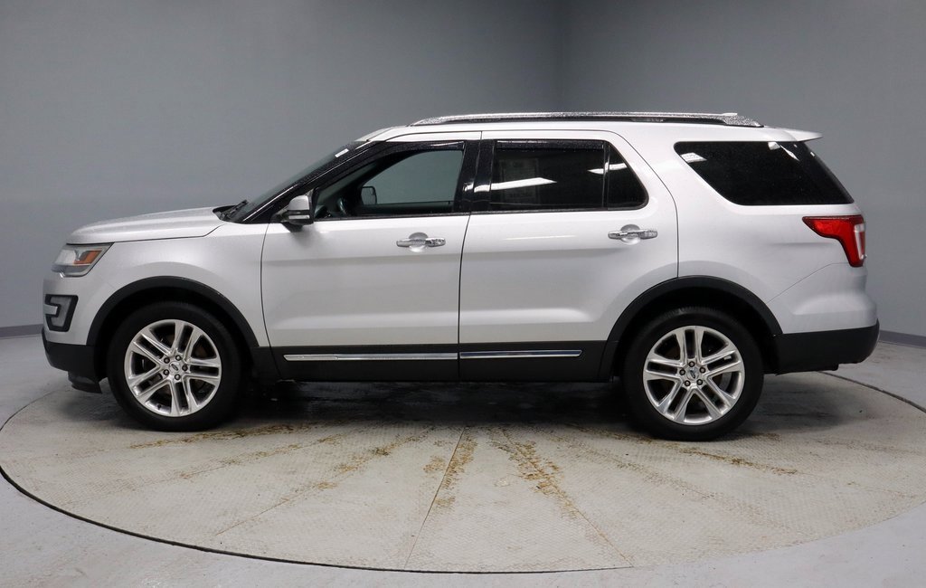 Used 2016 Ford Explorer Limited image 10