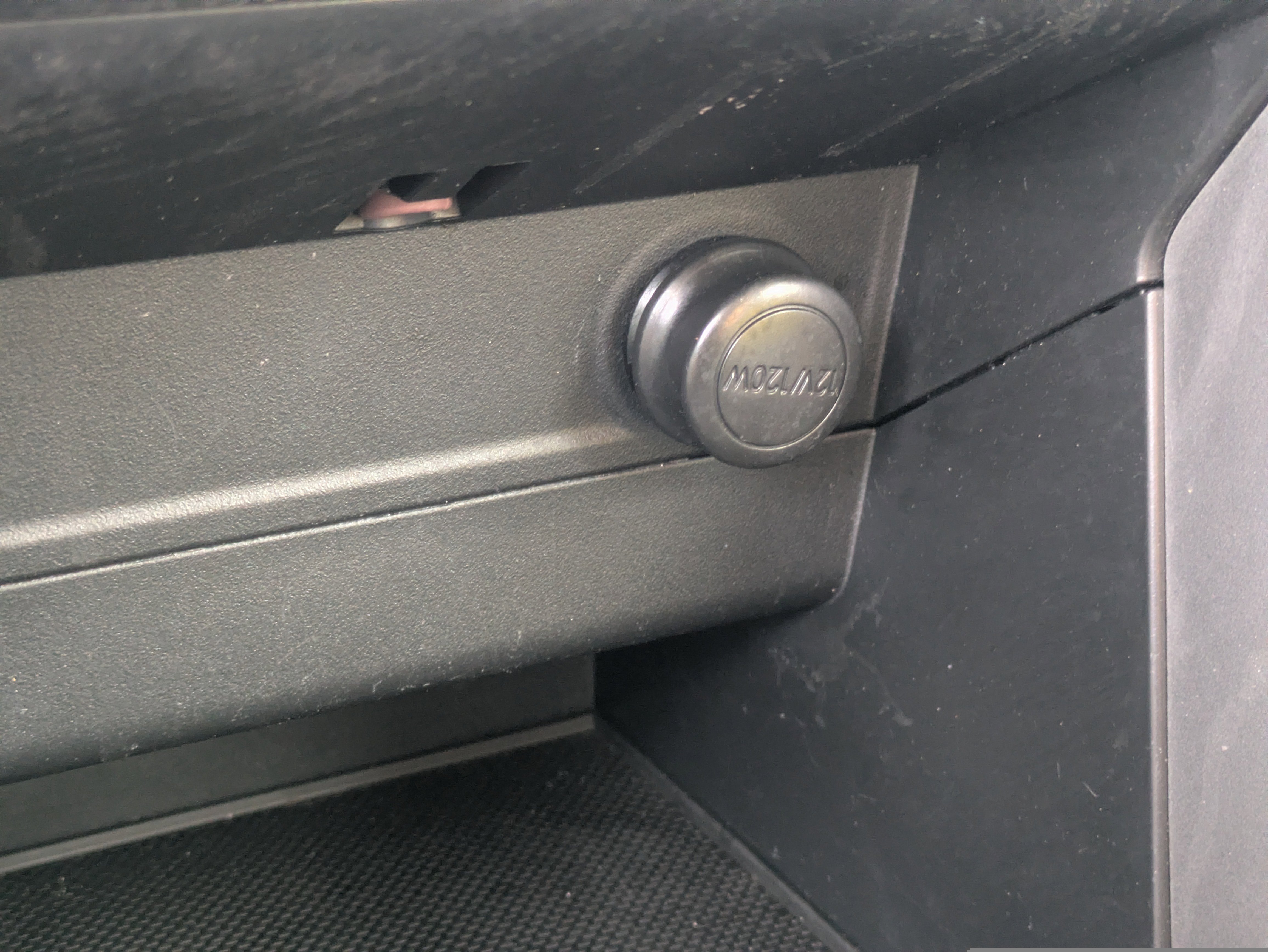 Used 2015 Subaru Forester 2.5i Limited image 29