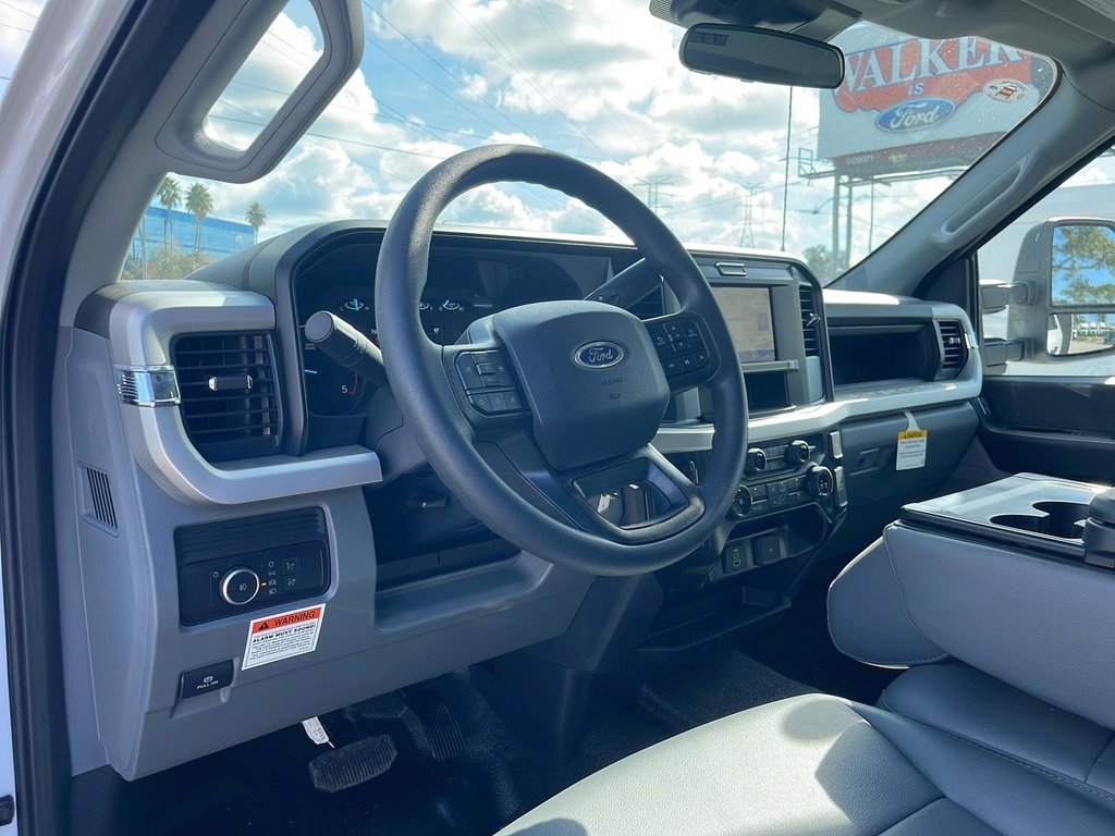 New 2026 Ford F550 4x4 SuperCab Super Duty image 29