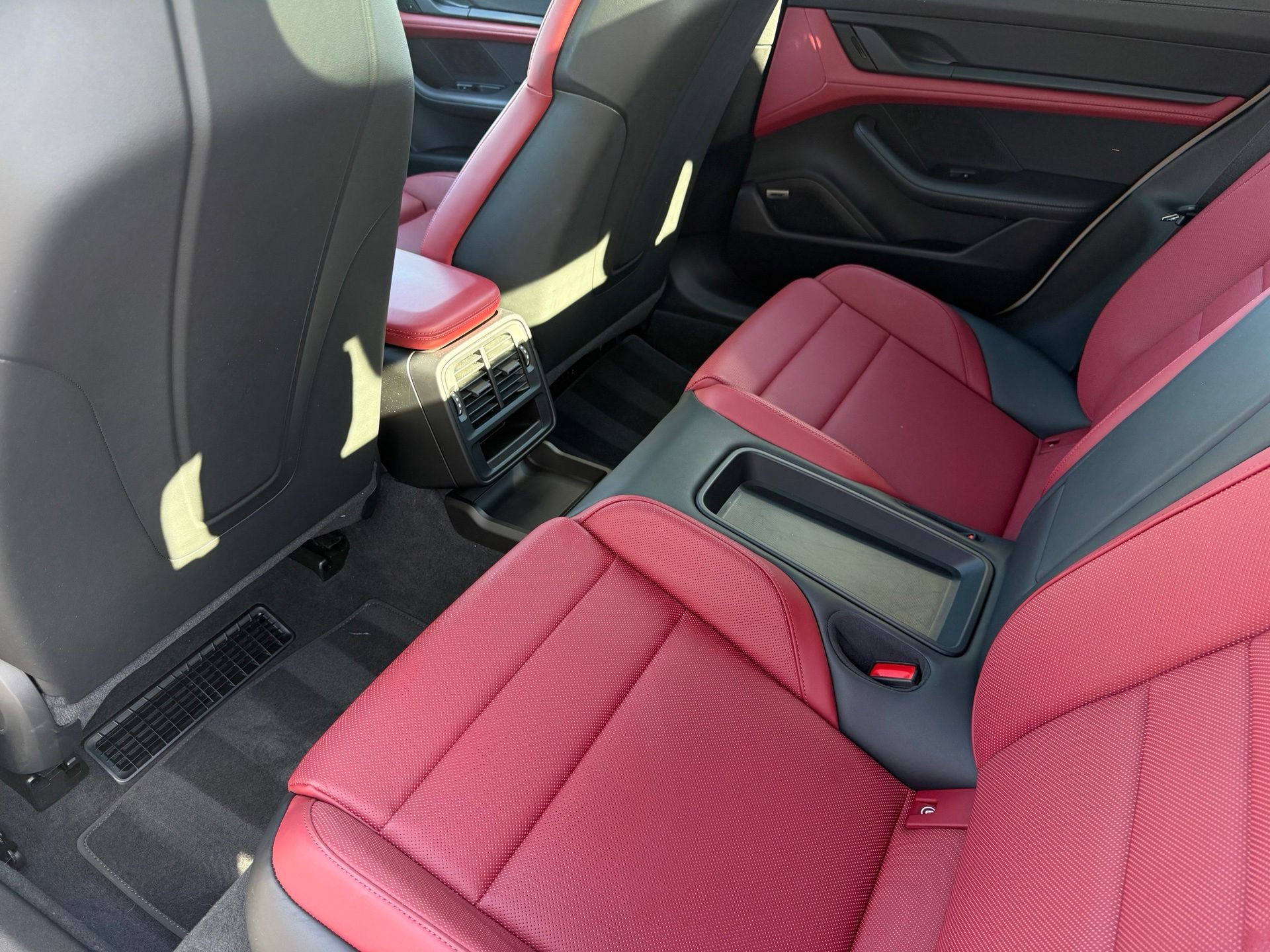Certified 2024 Porsche Taycan RWD image 30