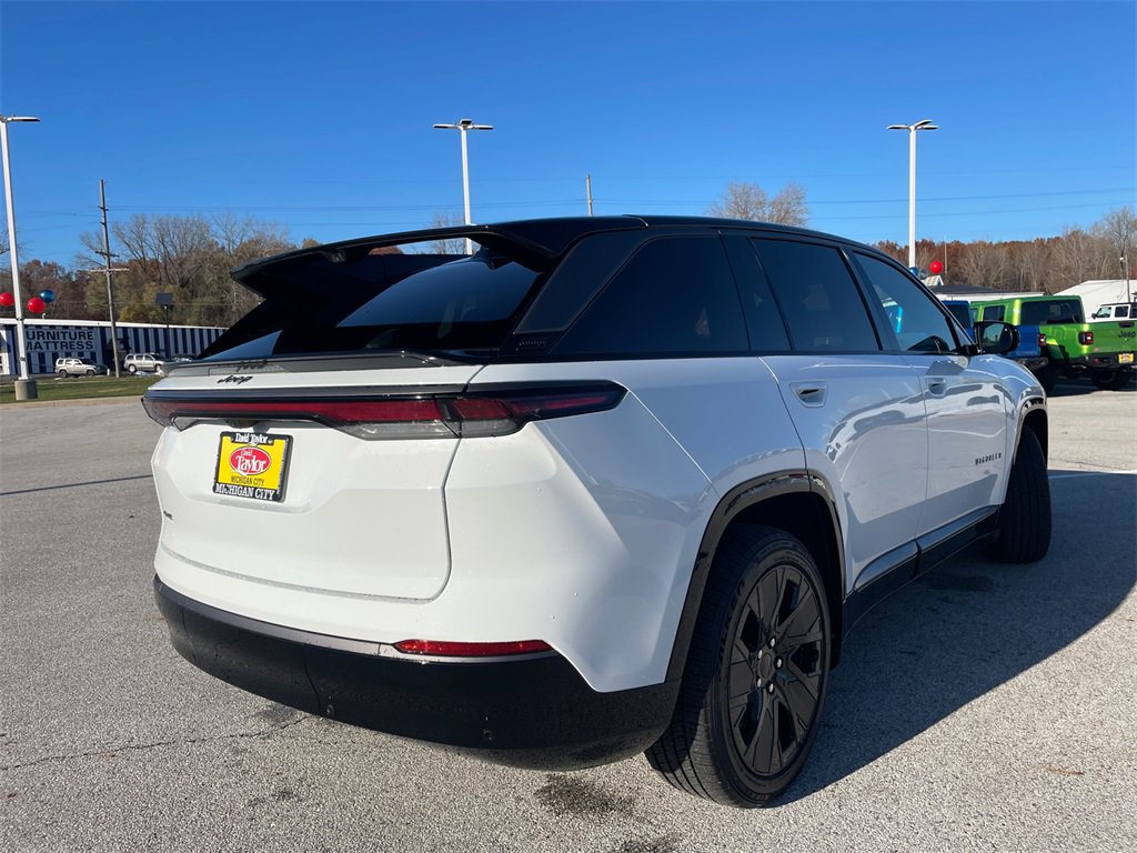 Used 2025 Jeep Wagoneer Launch Edition w/ Trailer Tow Group image 7