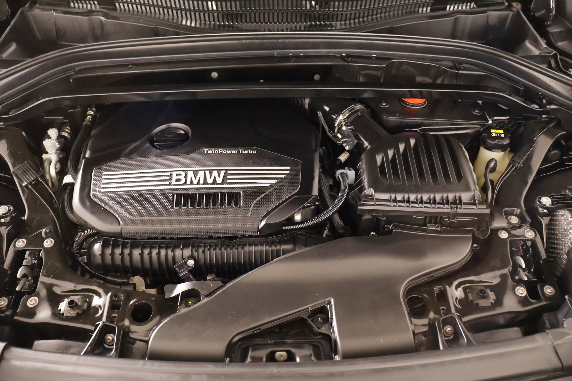 Used 2023 BMW X2 sDrive28i w/ M Sport Package image 20