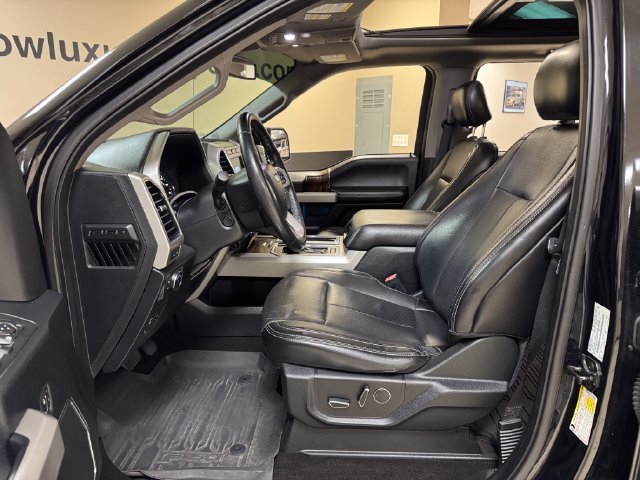 Used 2018 Ford F150 Lariat w/ Equipment Group 502A Luxury RWD image 8