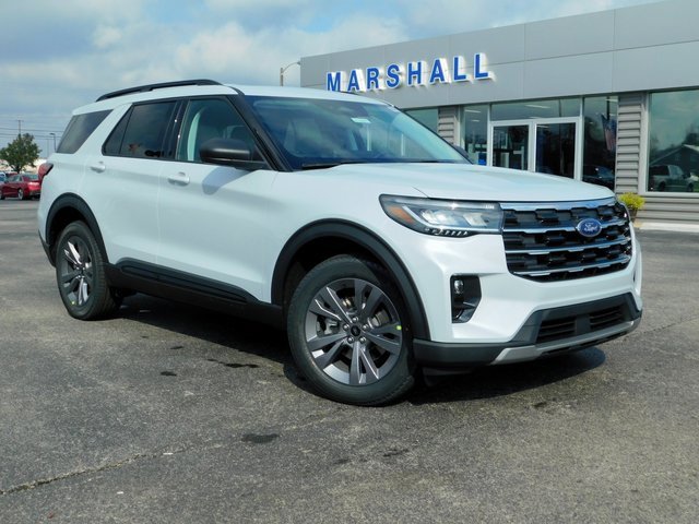 New 2026 Ford Explorer Active w/ Active Comfort Package image 2