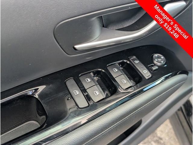 Certified 2022 Hyundai Tucson SEL w/ Cargo Package image 16