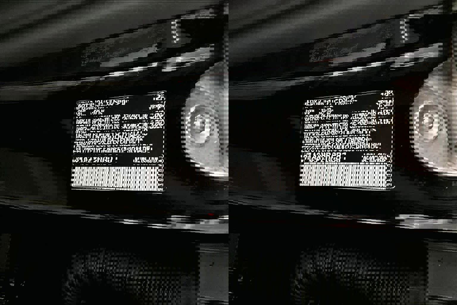 Used 2023 Porsche Cayenne image 32