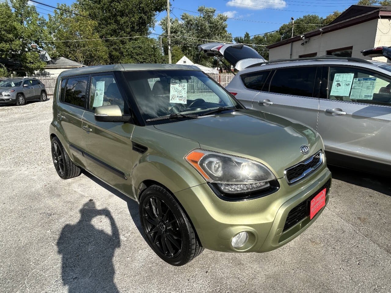 Used 2012 Kia Soul ! w/ Premium Pkg FWD image 15
