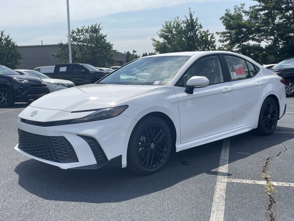 New 2026 Toyota Camry SE w/ Convenience Package FWD image 4