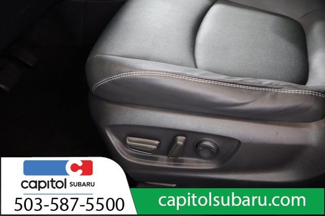 Used 2022 Toyota Corolla Cross XLE image 15