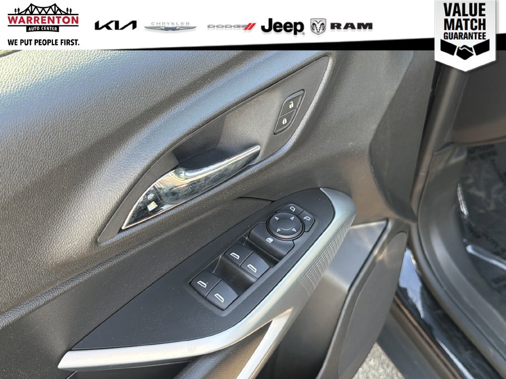 Used 2024 Chevrolet Trax LS FWD image 16