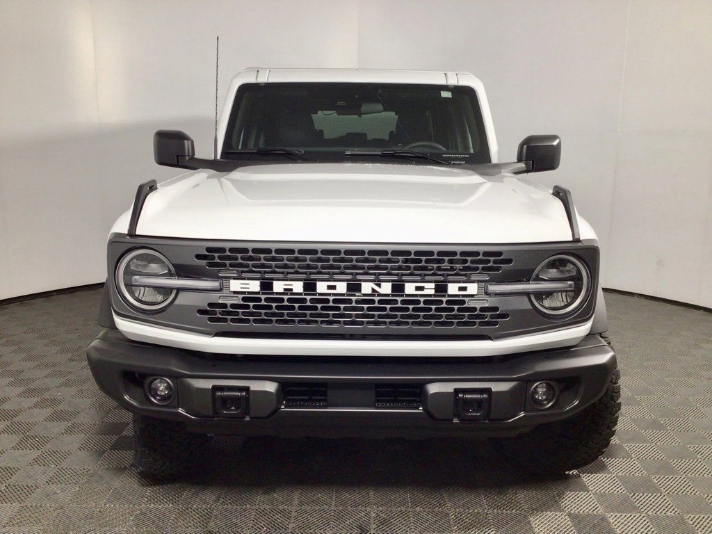 New 2025 Ford Bronco Badlands image 5