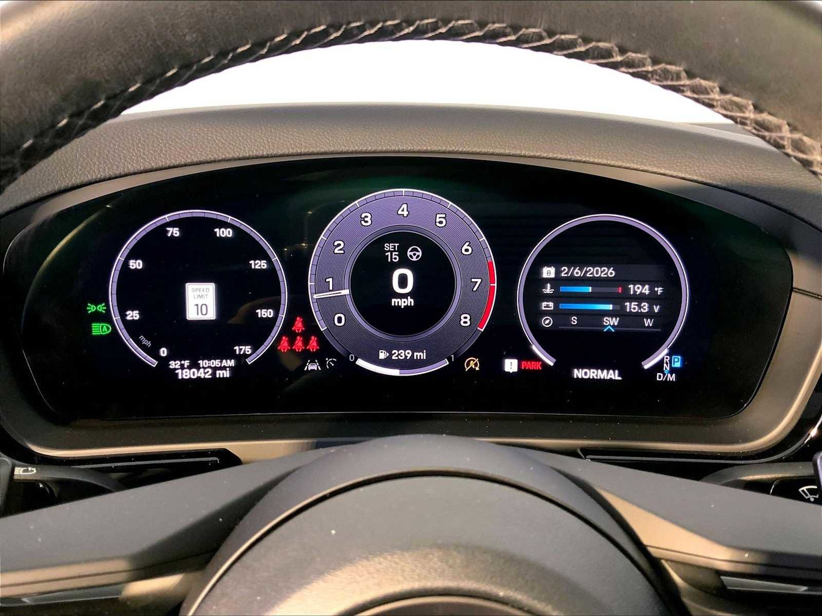 Certified 2024 Porsche Cayenne Coupe image 29