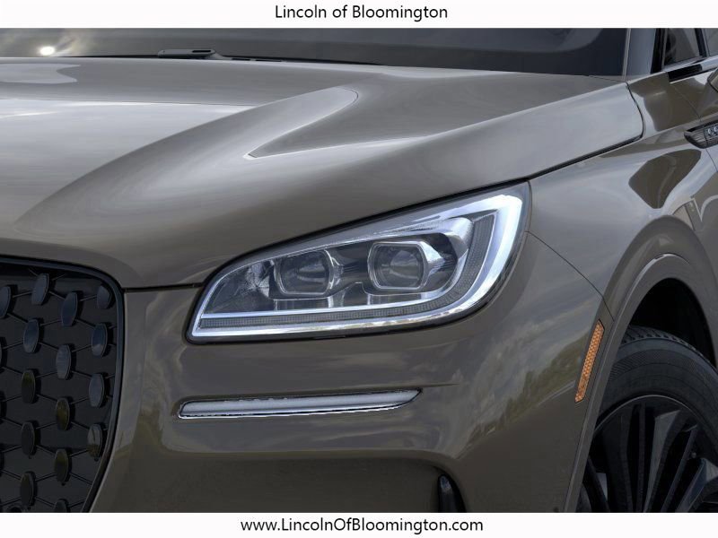 New 2025 Lincoln Corsair Reserve w/ Equipment Group 202A image 21