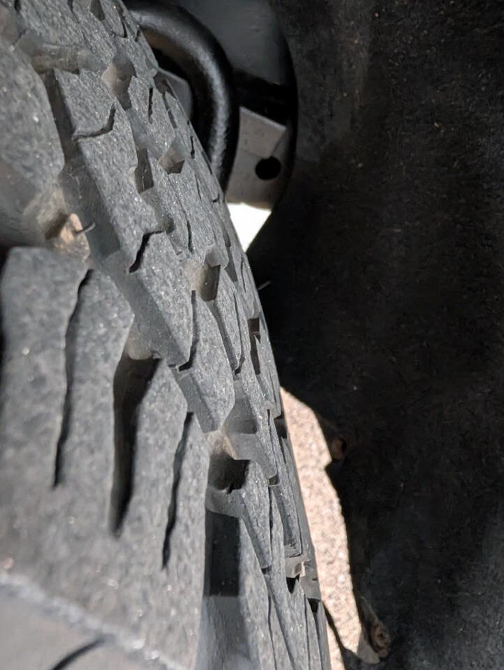 Used 2015 Chevrolet Colorado Z71 image 21