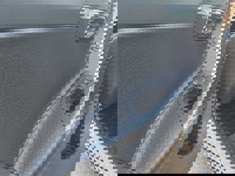 Used 2012 Volvo S60 T5 image 18