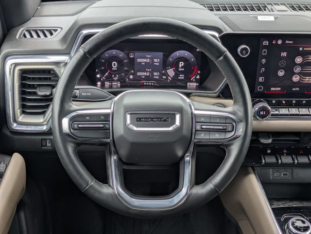 Used 2023 GMC Canyon Denali image 15