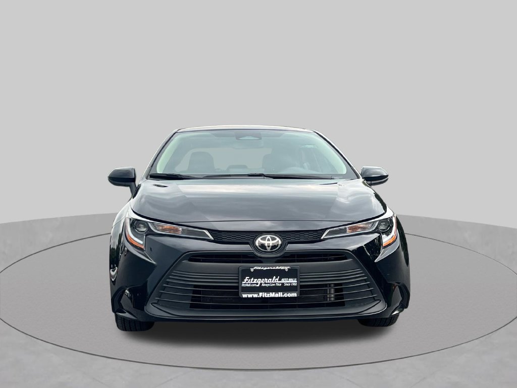 Used 2025 Toyota Corolla LE FWD image 6