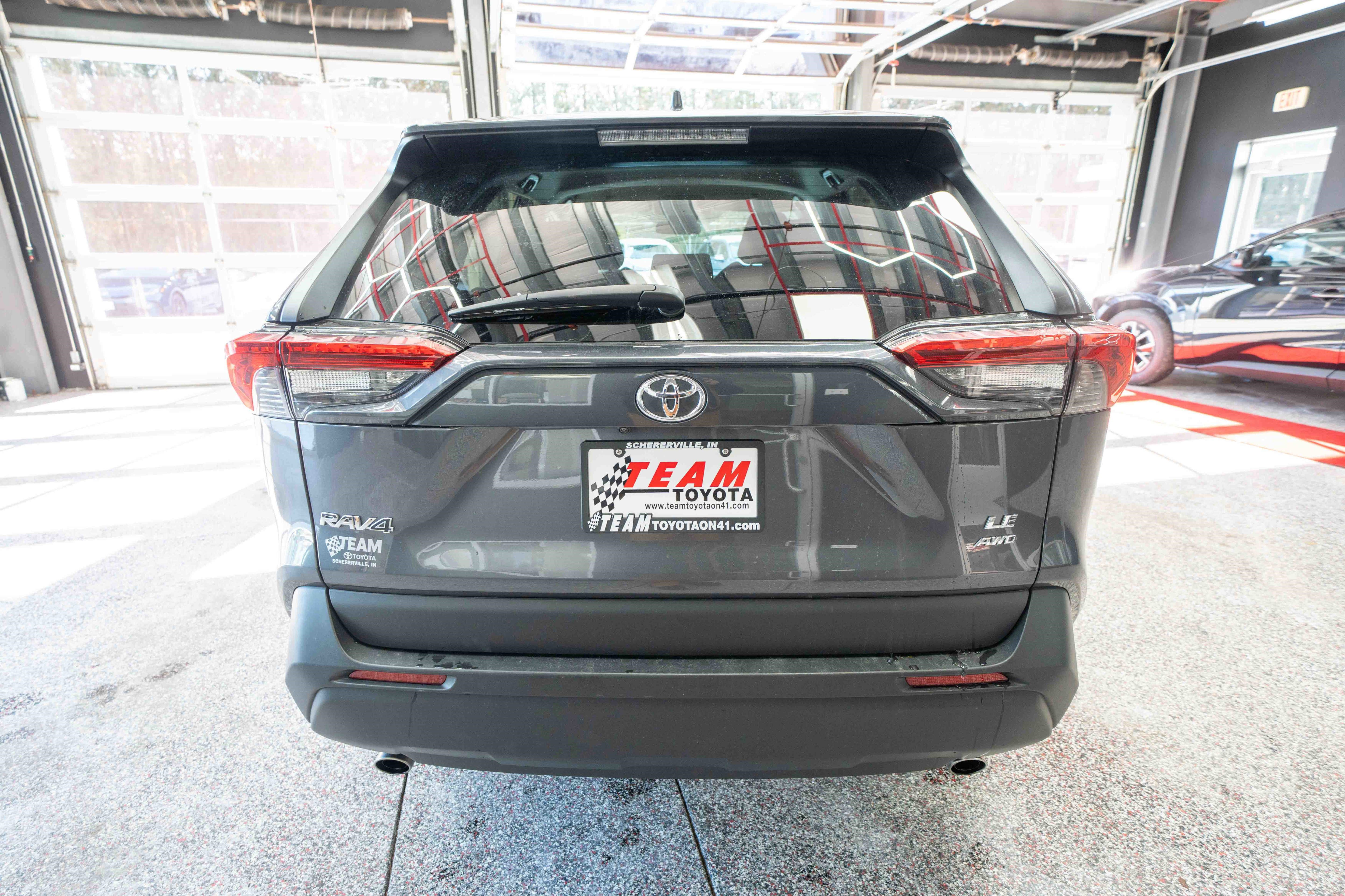 Used 2024 Toyota RAV4 LE image 3